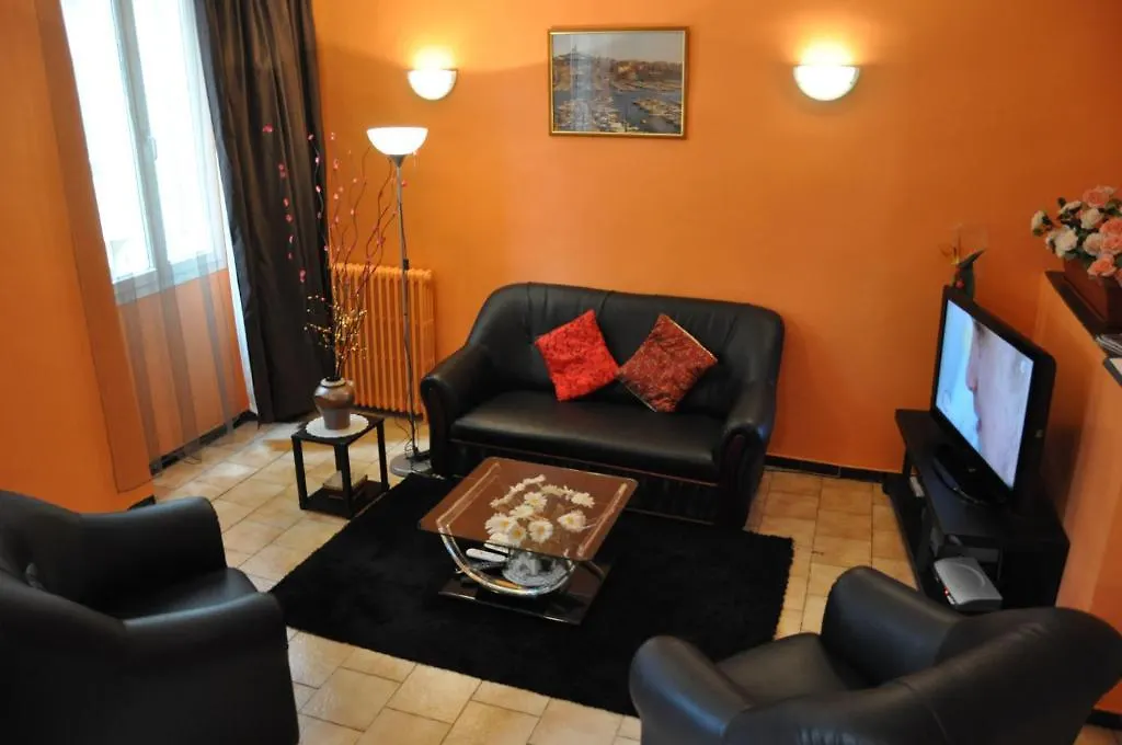 **  Hotel Moderne Marsilya Fransa
