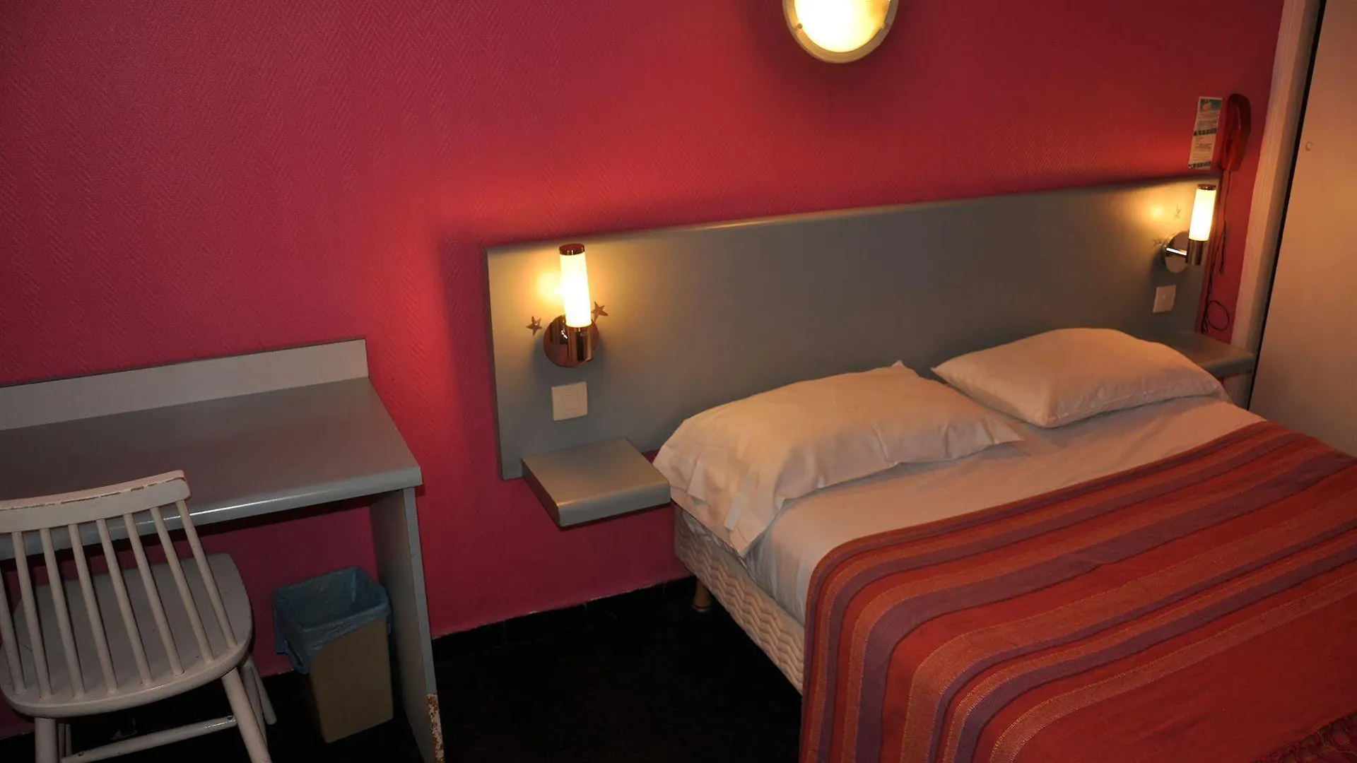 Hotel Moderne Marseille 2*,  France